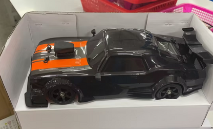 Coche RC Drift Alta Velocidad 1:16 – Control Remoto 2.4G y Neumáticos Drift