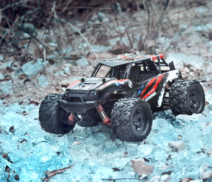 Coche RC Off-Road 1:18 Alta Velocidad – Carrocería PVC Resistente y 2.4GHz